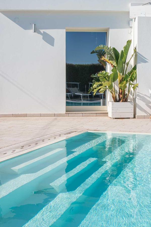La Chiocciola Bed & Breakfast Castrignano del Capo Exterior photo