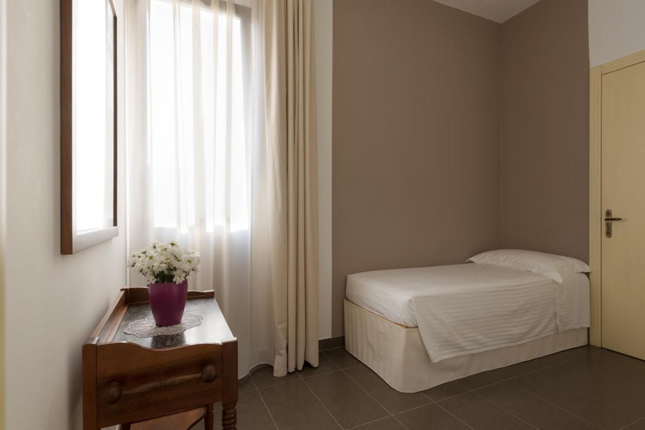 La Chiocciola Bed & Breakfast Castrignano del Capo Exterior photo